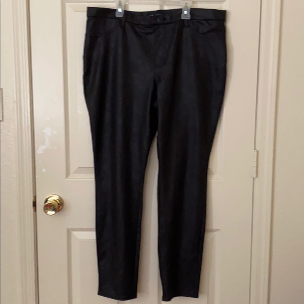 BNWT LEE EASY FIT blackcrackle  LEGGING, SIZE L